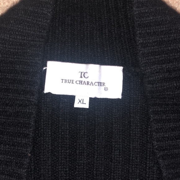 Pure Cashmere shrug - Picture 6 of 7